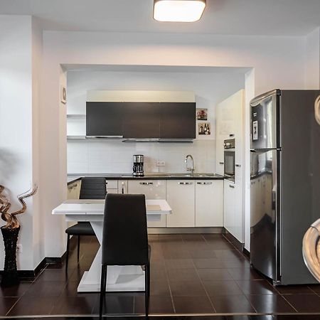 Tampa Gardens Apartments - Adults Only Μπρασόβ Εξωτερικό φωτογραφία
