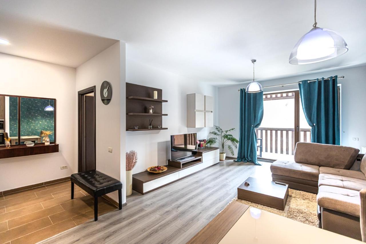 Tampa Gardens Apartments - Adults Only Μπρασόβ Εξωτερικό φωτογραφία