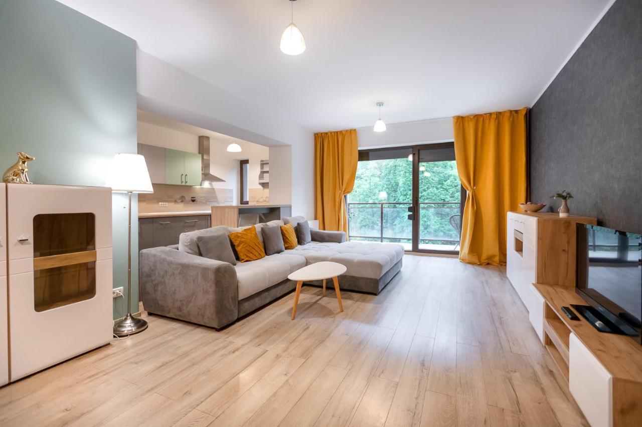 Tampa Gardens Apartments - Adults Only Μπρασόβ Εξωτερικό φωτογραφία