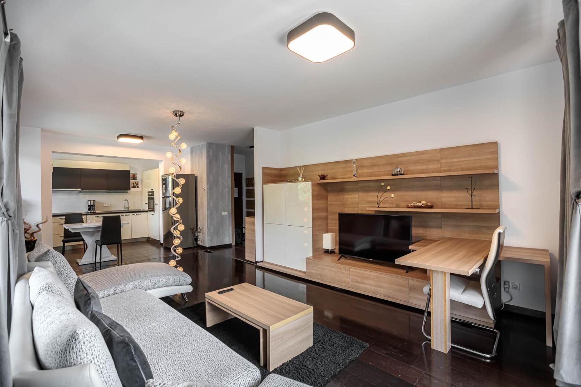 Tampa Gardens Apartments - Adults Only Μπρασόβ Εξωτερικό φωτογραφία